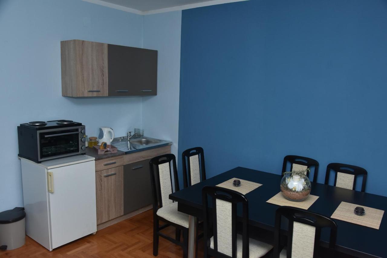 Blue House Apartment Ni Extérieur photo